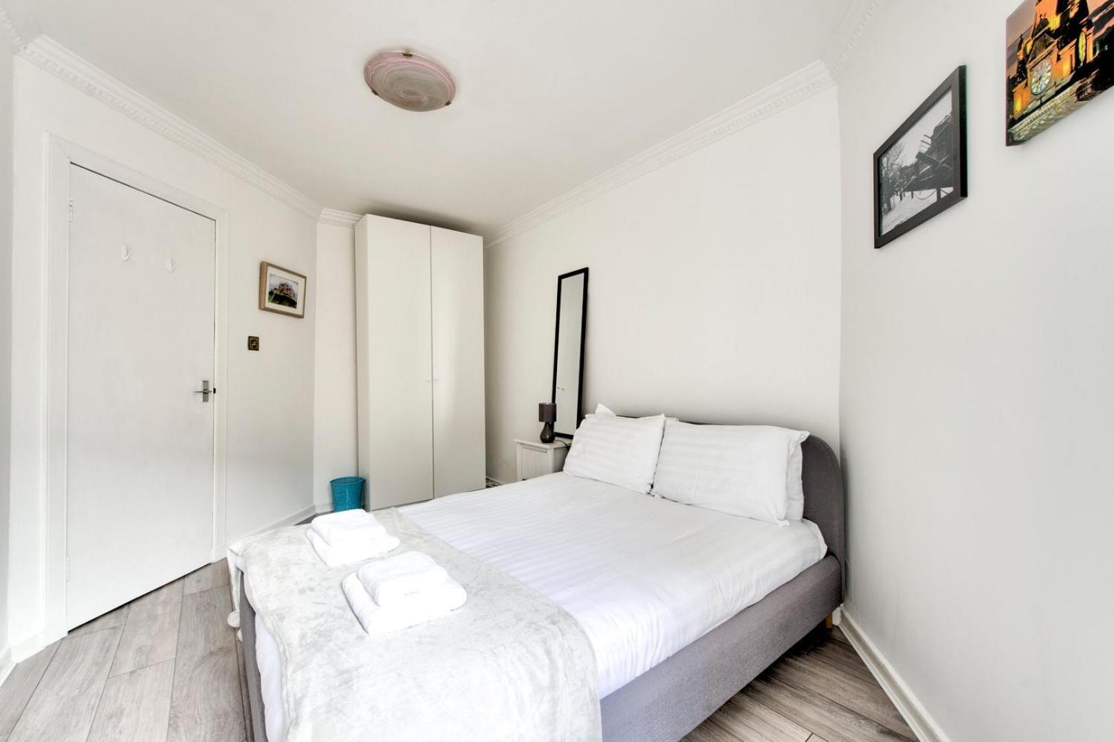 Appartamento Guestready - Bright & Airy 1Br Flat In Center Edimburgo Esterno foto