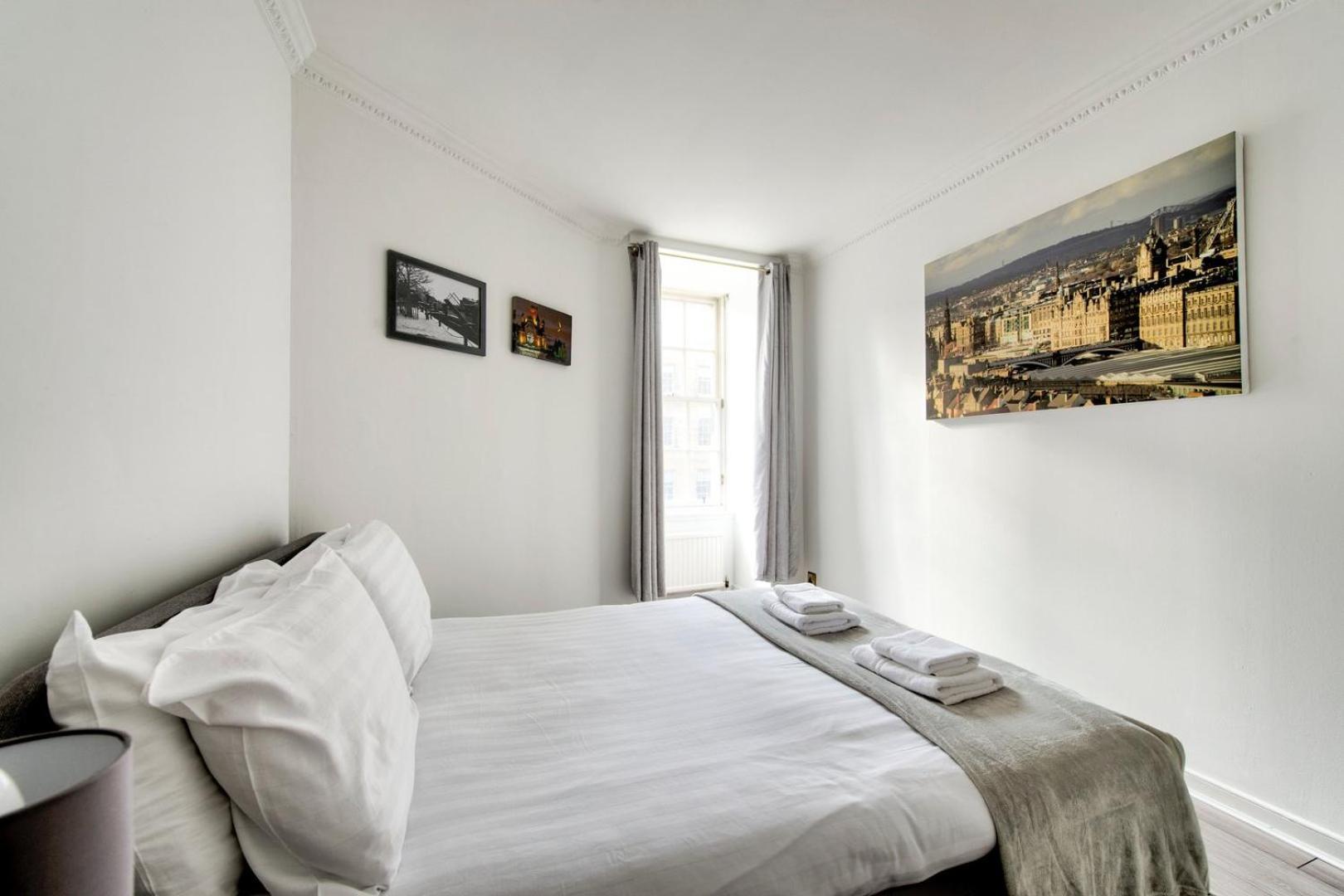 Appartamento Guestready - Bright & Airy 1Br Flat In Center Edimburgo Esterno foto