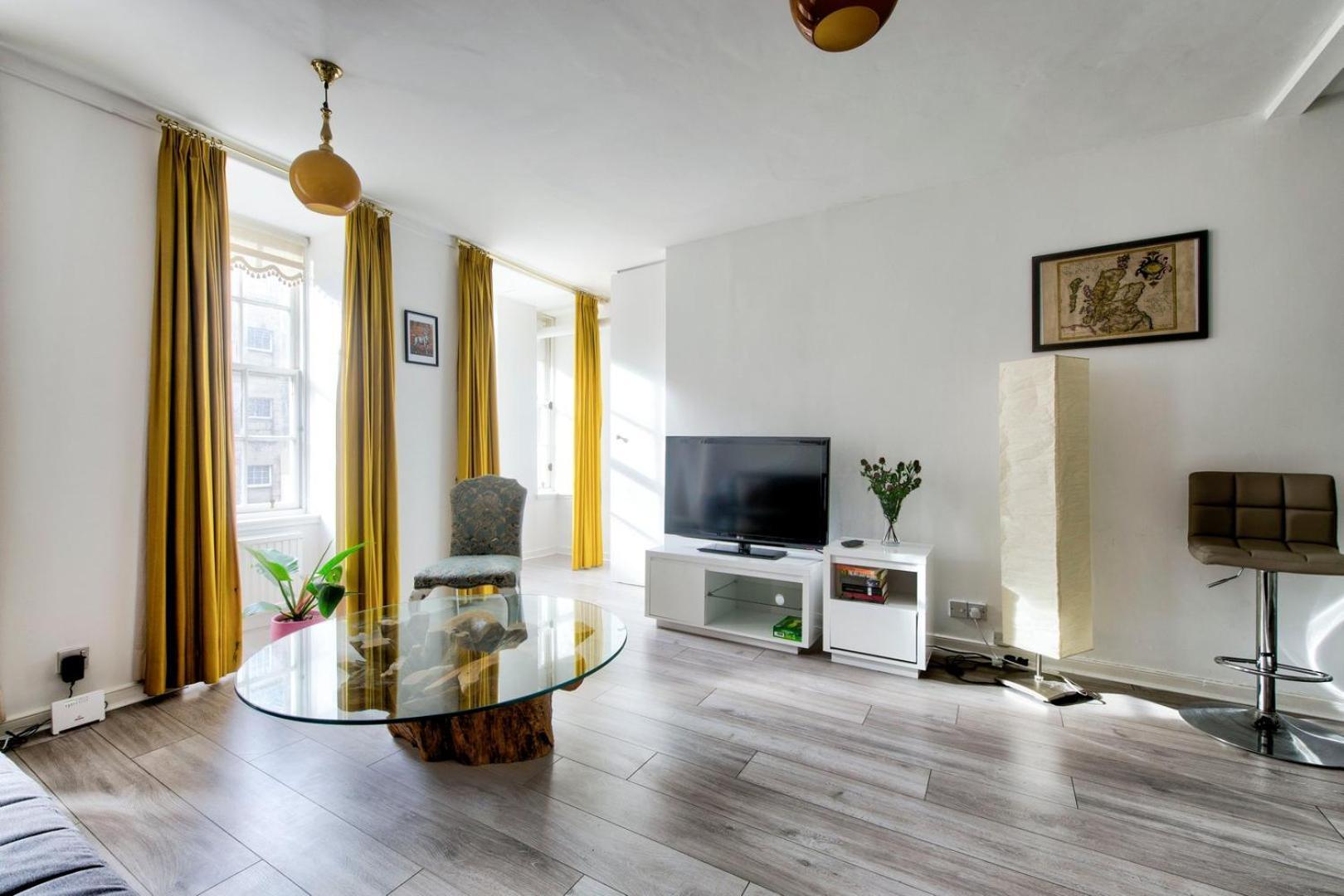 Appartamento Guestready - Bright & Airy 1Br Flat In Center Edimburgo Esterno foto