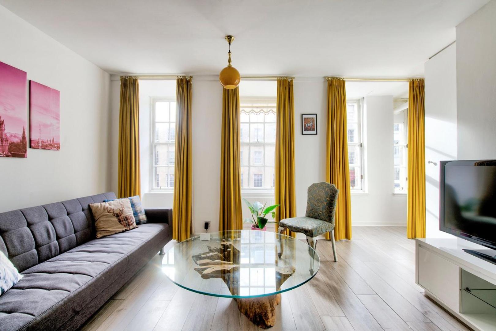 Appartamento Guestready - Bright & Airy 1Br Flat In Center Edimburgo Esterno foto